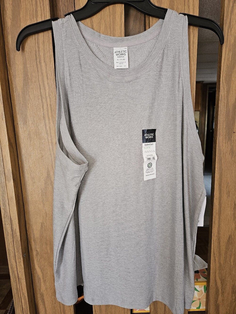 NWT Athletic Works ButterCore Sz XL Gray Crew Neck Sleeveless Tank Top